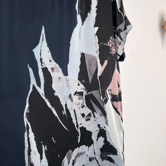 All Saints, Size:2, Silk Amaro Rip It Up Top, Navy/White/Pink/Black, EUC! - Picture 4 of 10